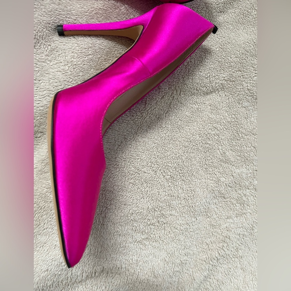 SJP by Sarah Jessica Parker Women's Fawn Pointed Toe Dress Pump - Picture 4 of 13